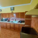 Fenyves Vendeghaz Case de vacanță *