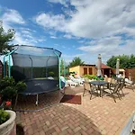 Fenyves Vendeghaz Case de vacanță