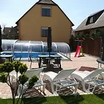 Fenyves Vendeghaz Case de vacanță