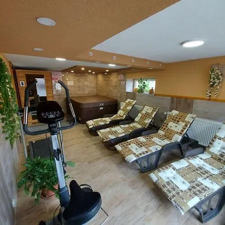 Fenyves Vendeghaz Ferienhaus